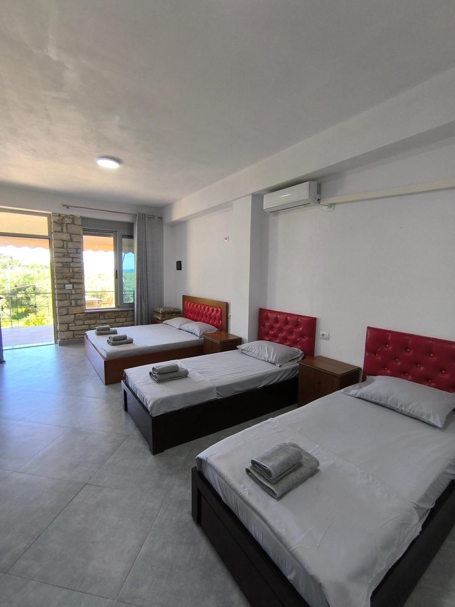 Kaful Apartments Qeparo Exterior foto